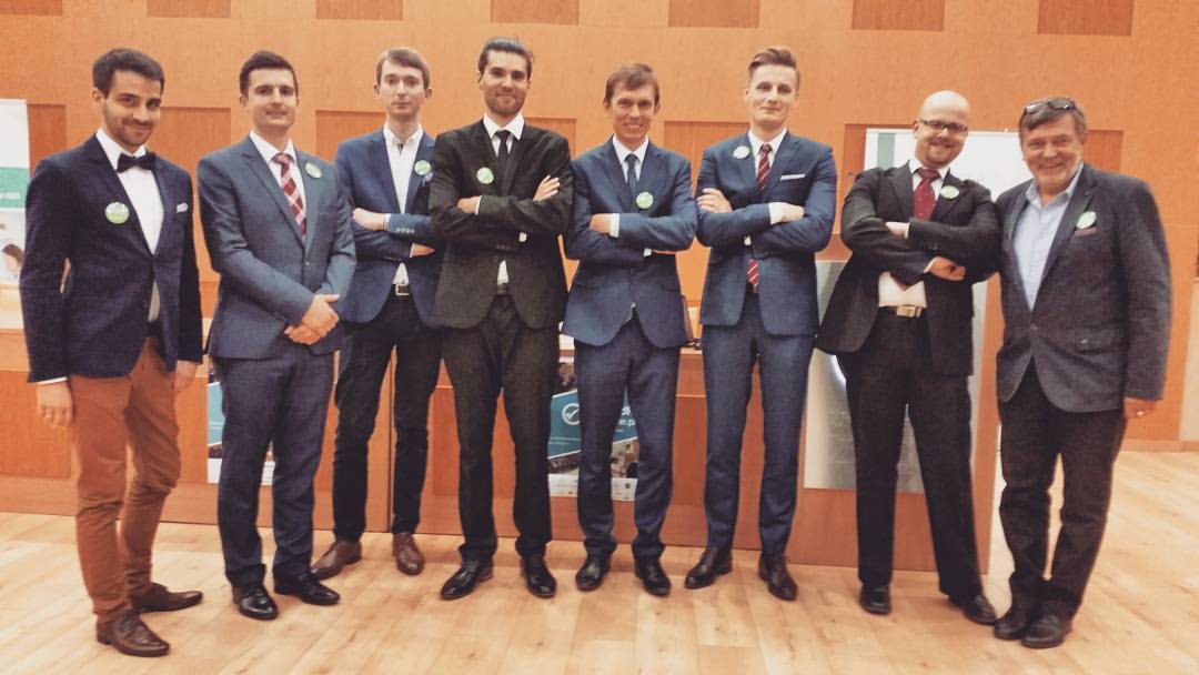 Editorial team of PrzypadkiMedyczne.pl on stage after the III Konferencja, Wrocław 2016